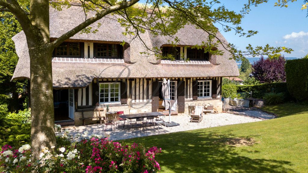 Vendu par Beguet Associés : DEAUVILLE-ST ARNOULT 14800 HIPPODROME GOLF MAISON 120 m² 3/4 CHAMBRES - MAISON D’AMIS - JARDIN 1.236