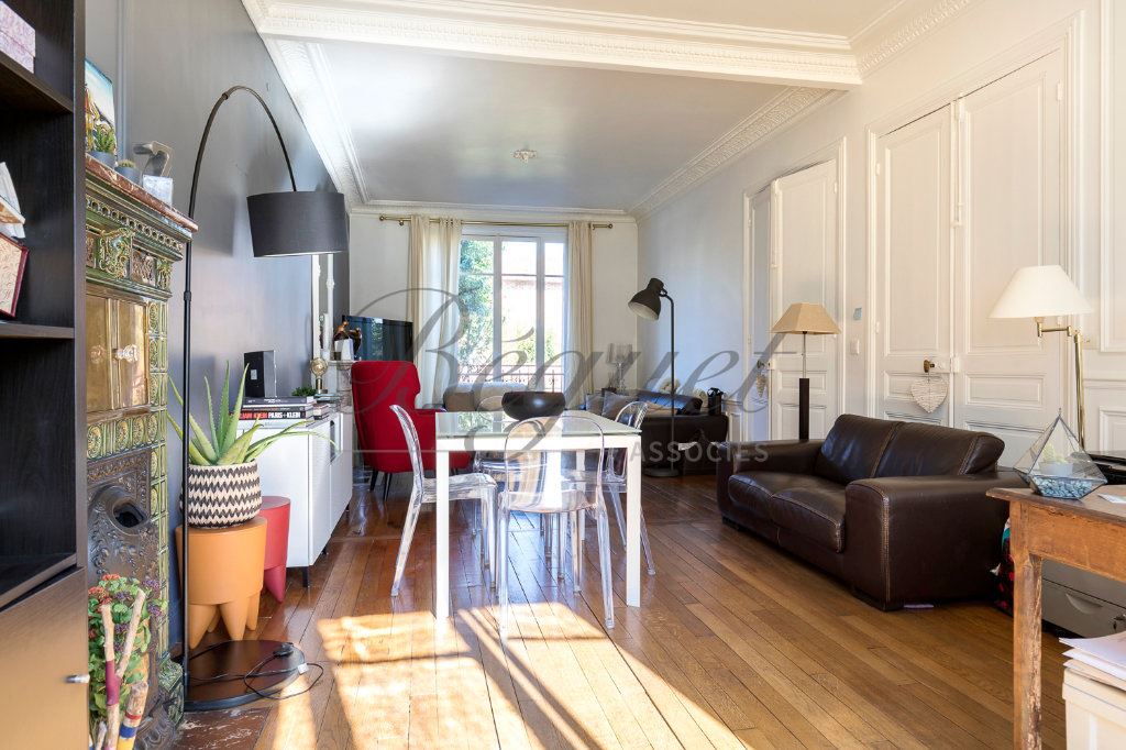 Vendu par Beguet Associés : BOURG-LA-REINE 92340 - MAISON 290 m² - 5 CHAMBRES - JARDIN 617 m² -