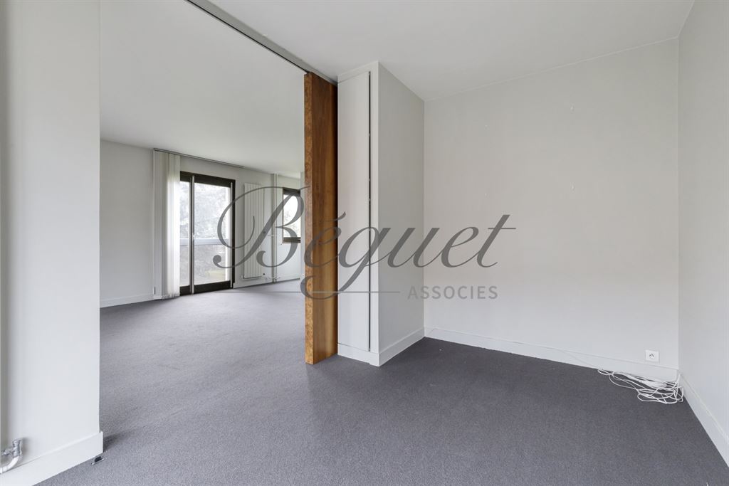 Vendu par Beguet Associés : Boulogne 92100 Appartement 70 m² 2 Chambres Terrasse Cave