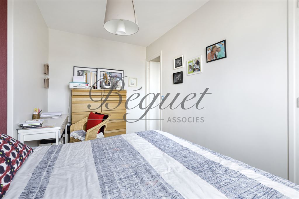 Vendu par Beguet Associés : BOULOGNE NORD 92100 PRINCE-MARMOTTAN - APPARTEMENT 60 m² - 2 CHAMBRES BALCON CAVE PARKING