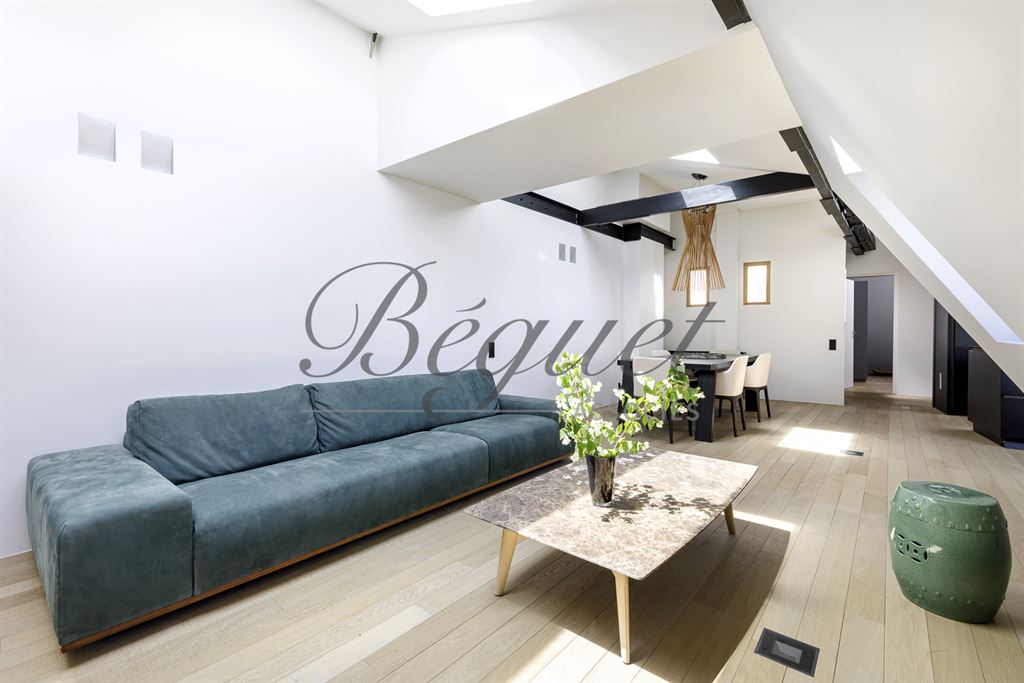 A vendre chez Beguet Associés : Paris Triangle d’or 75008 Appartement 175 m² 3 Chambres