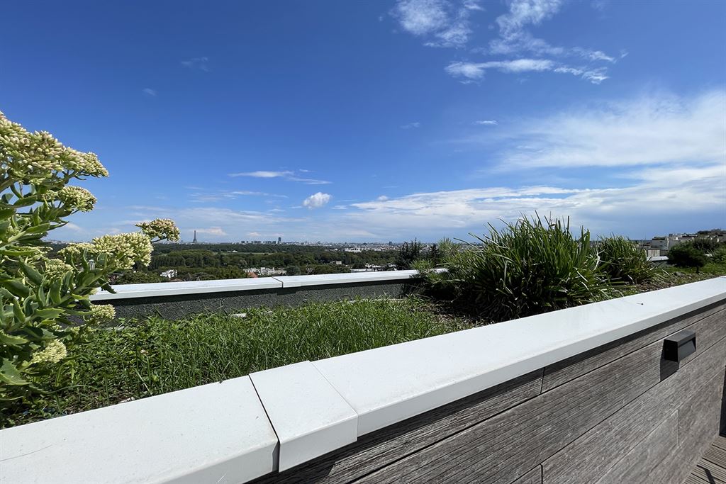 A vendre chez Beguet Associés : Saint-Cloud 92210 Appartement 90m² 2 Chambres Jardin Rooftop