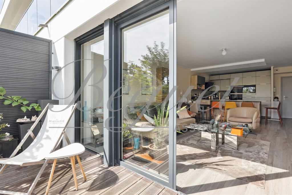 A vendre chez Beguet Associés : Saint-Cloud 92210 Appartement 90m² 2 Chambres Jardin Rooftop