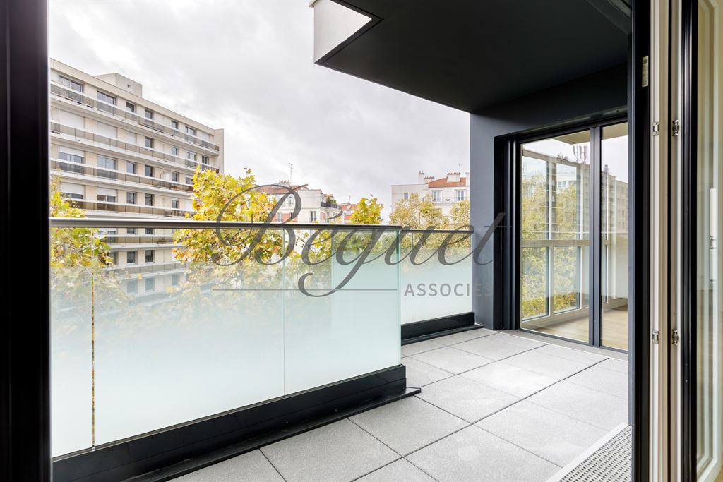 Vendu par Beguet Associés : Boulogne Reine-Marmottan 92100 Appartement 143 m² Terrasse