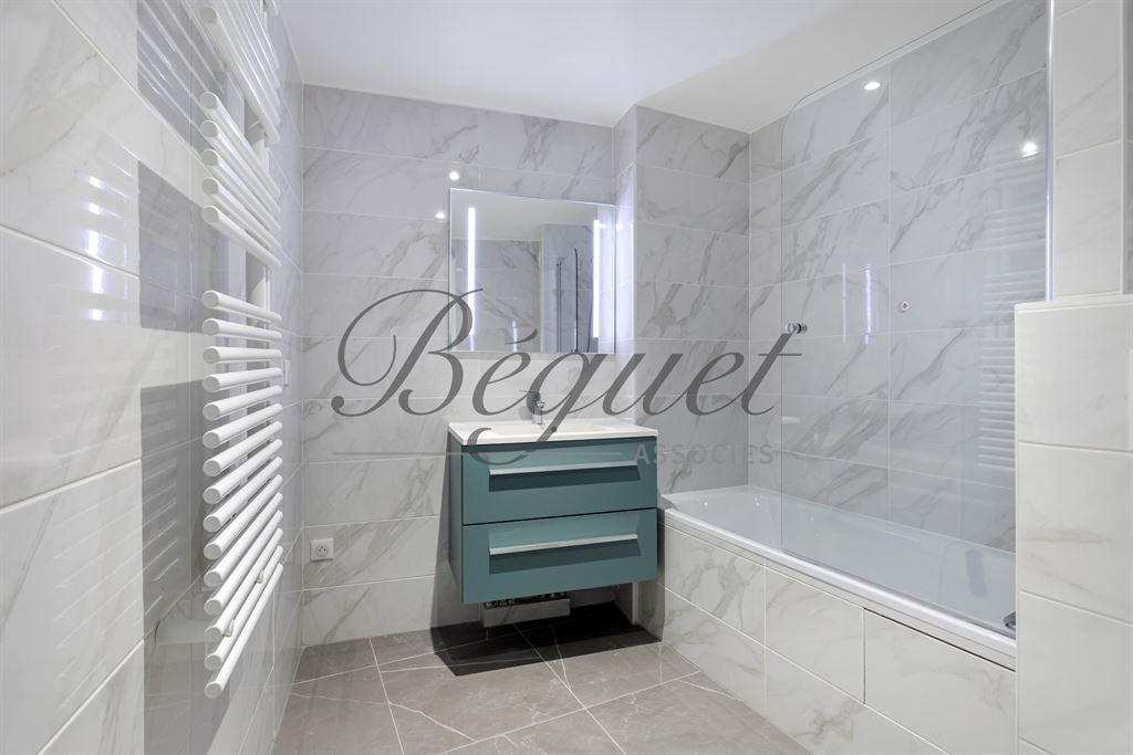 Vendu par Beguet Associés : Boulogne Reine-Marmottan 92100 Appartement 143 m² Terrasse