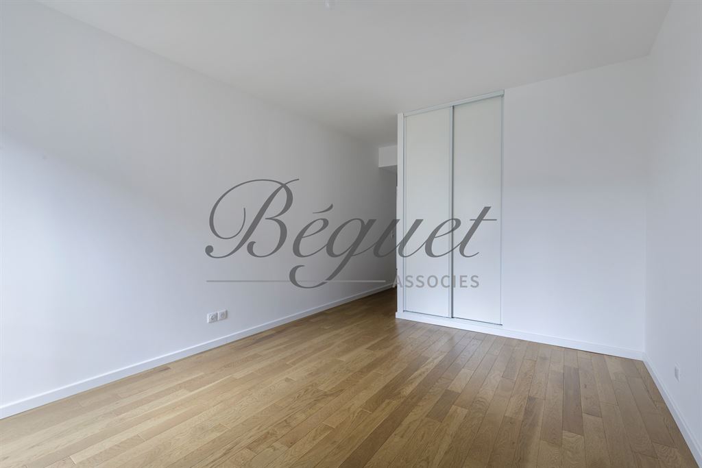 Vendu par Beguet Associés : Boulogne Reine-Marmottan 92100 Appartement 143 m² Terrasse