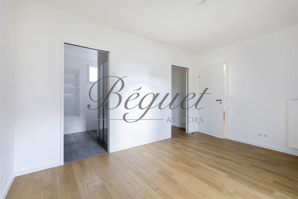 Vendu par Beguet Associés : Boulogne Reine-Marmottan 92100 Appartement 143 m² Terrasse