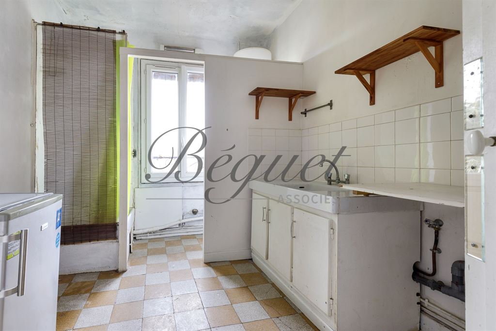 A vendre chez Beguet Associés : Hauts de Seine - Bourg La Reine 92340 Maison 212 m² 6 Chambres