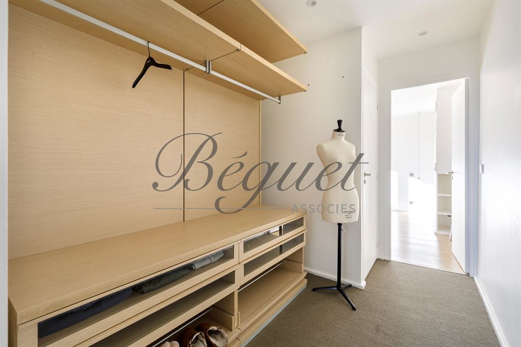 A vendre chez Beguet Associés : Boulogne Parchamp - Albert Kahn 92100 Appartement 88 m² 3 chambres Balcon